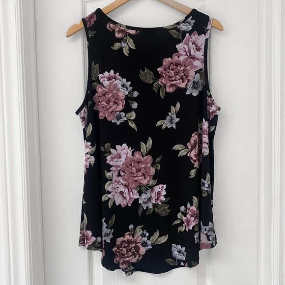 Torrid - Floral Sleeveless Tank - Picture 3 of 6